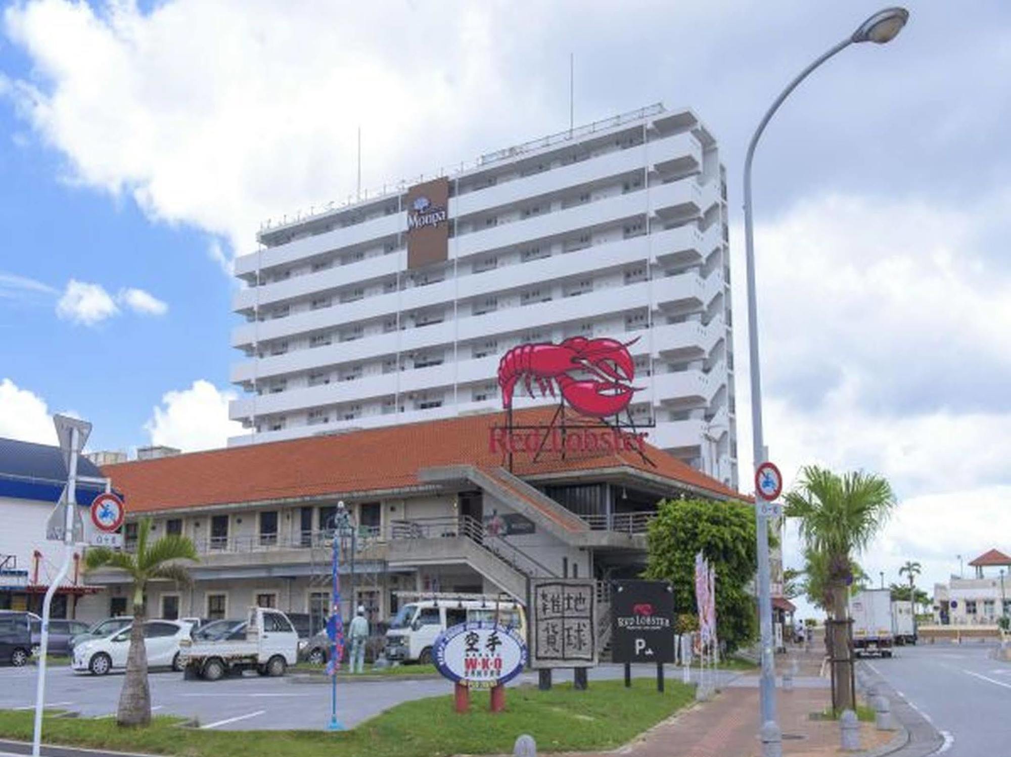 Condominium Hotel Monpa Chatan Esterno foto