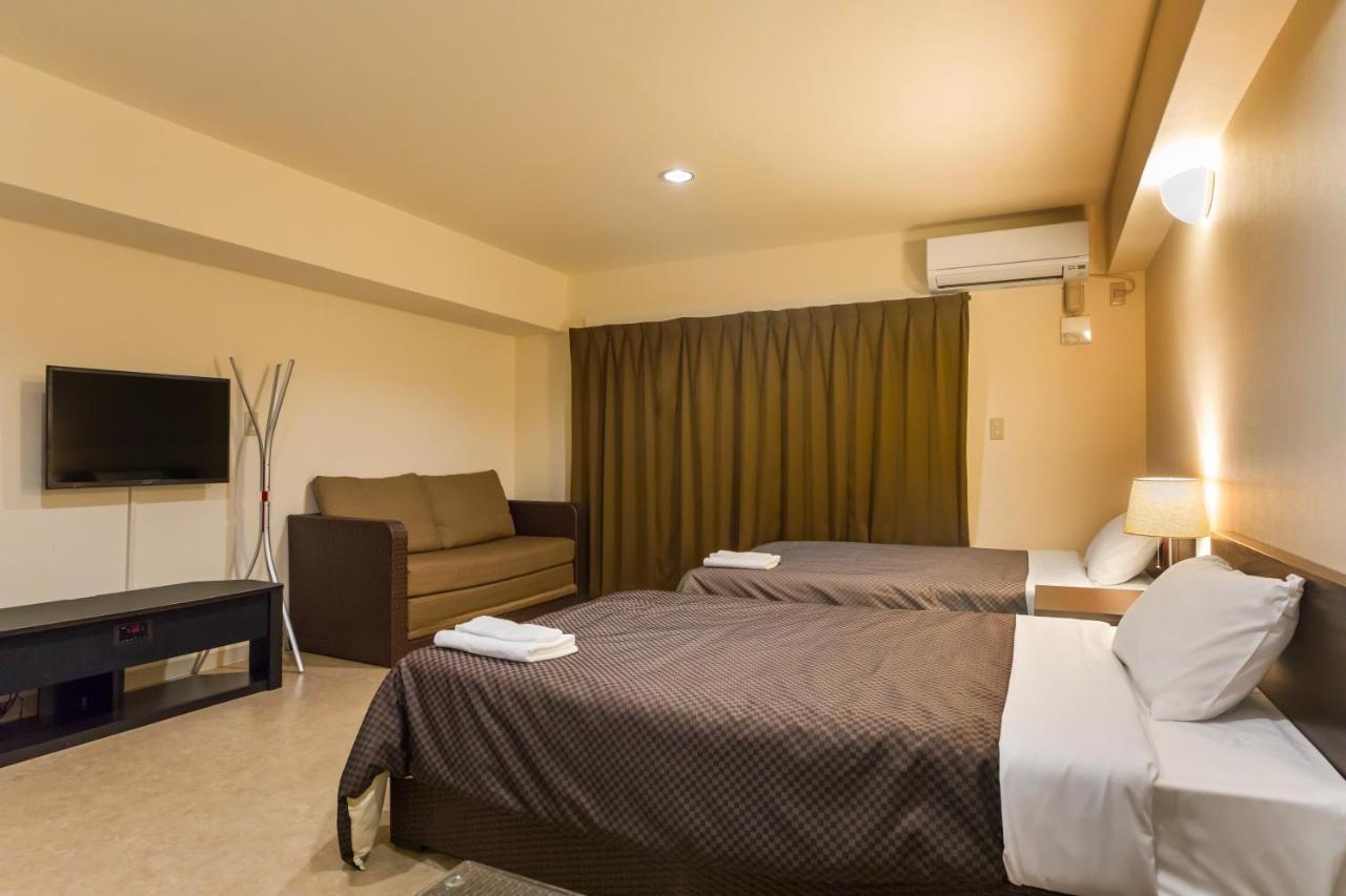 Condominium Hotel Monpa Chatan Esterno foto